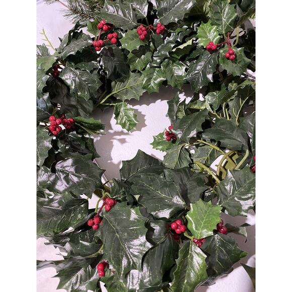 Holiday Candle Rings (4) Pine Berry Christmas Home Decor Gathering Various Sizes - Picture 3 of 16